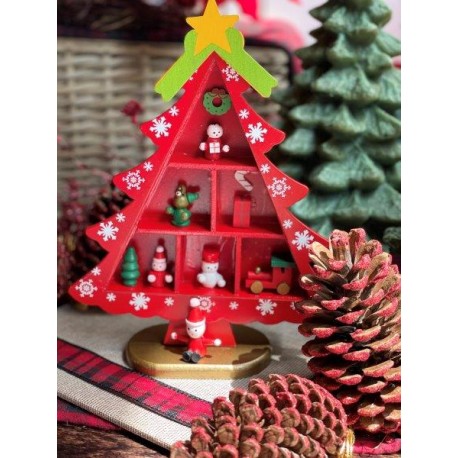 Arbol rojo con cajones
