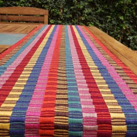 Camino de Mesa con Diseño de Cuadros Chiapas