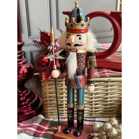 Cascanueces con corona y cetro estrella