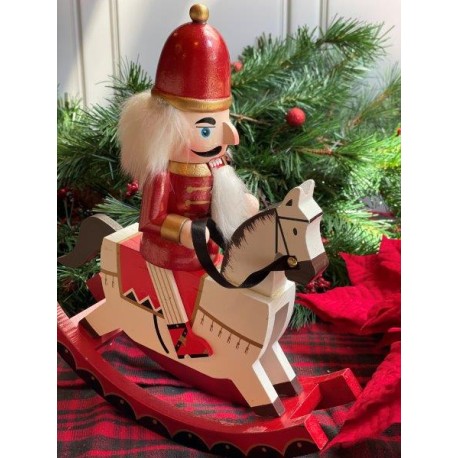 Cascanueces en caballo