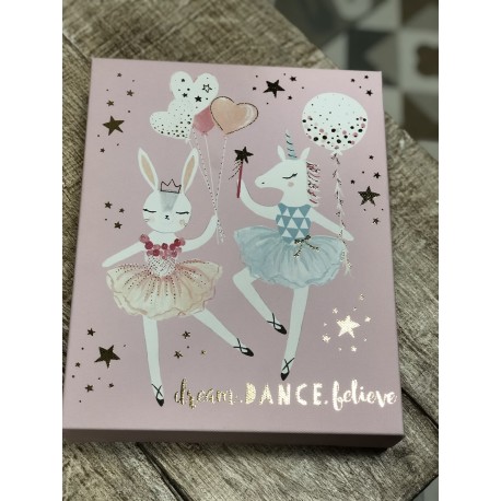 Cuadro de Canvas con Imagen de Ballerina Unicornio y Coneja