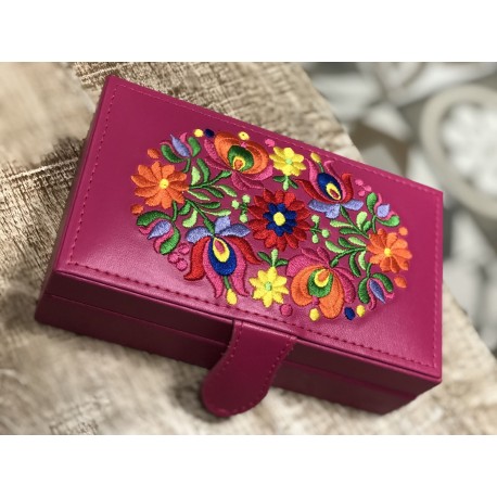 Joyero Chico con Bordado de Flores