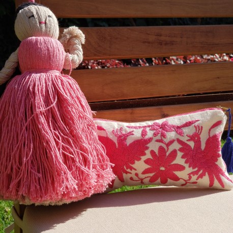 Muñeca Telar de Cintura, Vestido Rosa