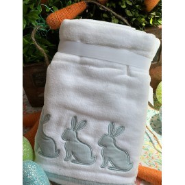 Set de 2 toallas para manos blancas conejo siluetas azules