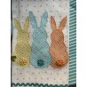 Set de 3 tollas de cocina con 3 conejos azul, amarillo y naranja.