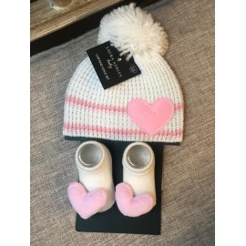 Set de gorro y calcetines Corazón para bebe